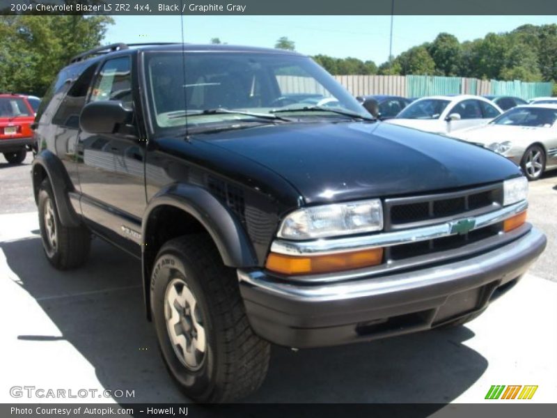 Black / Graphite Gray 2004 Chevrolet Blazer LS ZR2 4x4