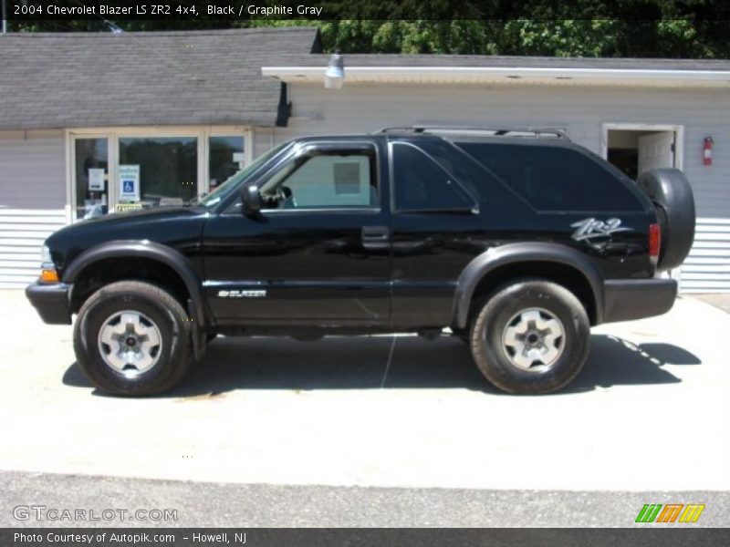Black / Graphite Gray 2004 Chevrolet Blazer LS ZR2 4x4