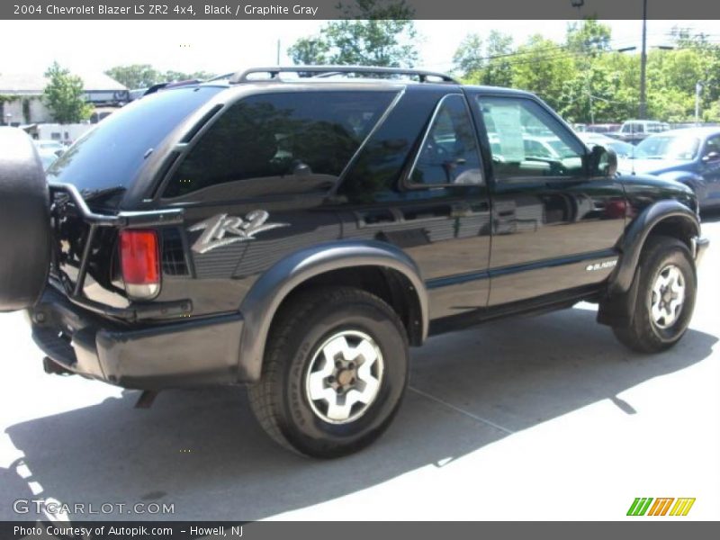 Black / Graphite Gray 2004 Chevrolet Blazer LS ZR2 4x4