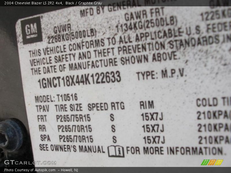 Black / Graphite Gray 2004 Chevrolet Blazer LS ZR2 4x4