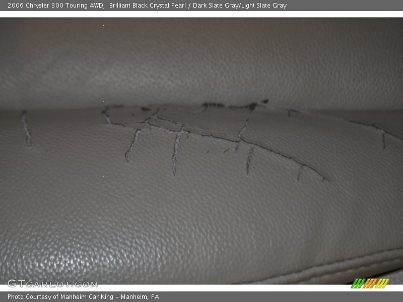 Brilliant Black Crystal Pearl / Dark Slate Gray/Light Slate Gray 2006 Chrysler 300 Touring AWD
