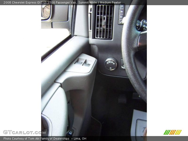 Summit White / Medium Pewter 2008 Chevrolet Express EXT LS 3500 Passenger Van