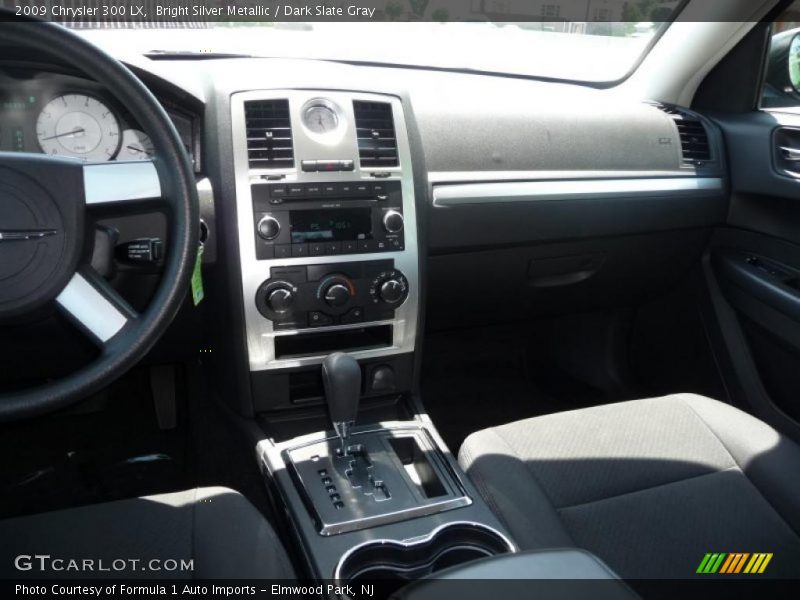 Bright Silver Metallic / Dark Slate Gray 2009 Chrysler 300 LX