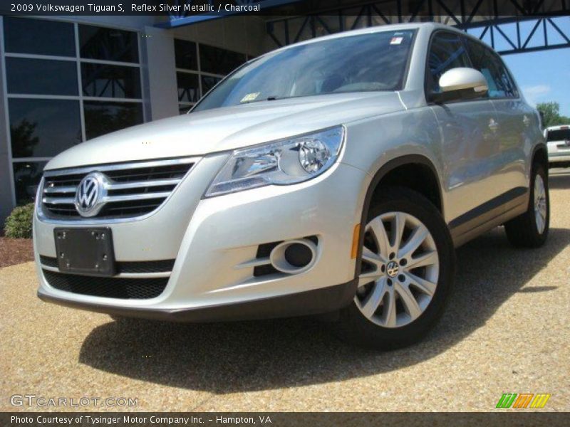 Reflex Silver Metallic / Charcoal 2009 Volkswagen Tiguan S