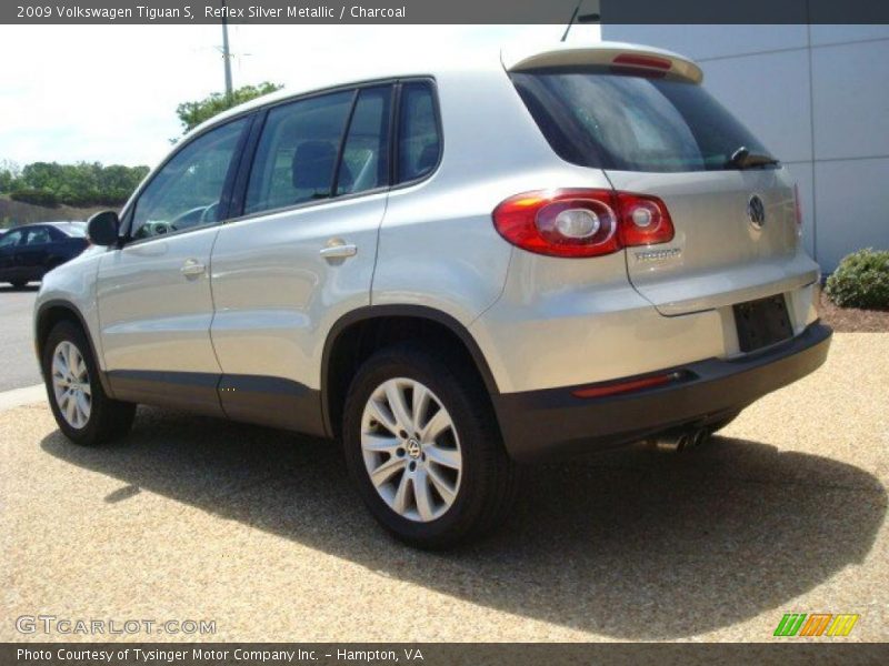 Reflex Silver Metallic / Charcoal 2009 Volkswagen Tiguan S