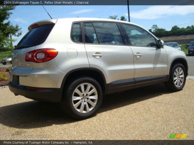 Reflex Silver Metallic / Charcoal 2009 Volkswagen Tiguan S