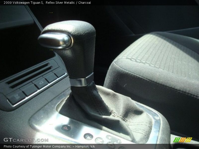 Reflex Silver Metallic / Charcoal 2009 Volkswagen Tiguan S