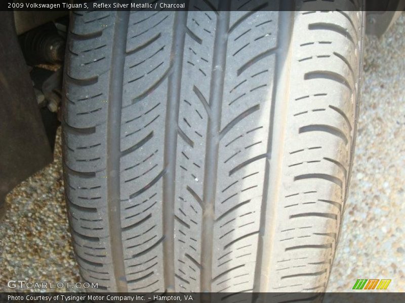Reflex Silver Metallic / Charcoal 2009 Volkswagen Tiguan S