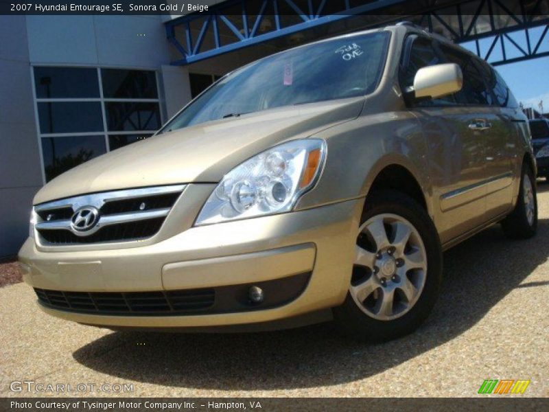 Sonora Gold / Beige 2007 Hyundai Entourage SE