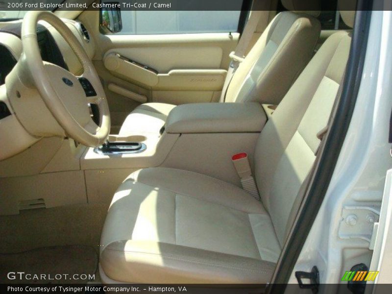 Cashmere Tri-Coat / Camel 2006 Ford Explorer Limited