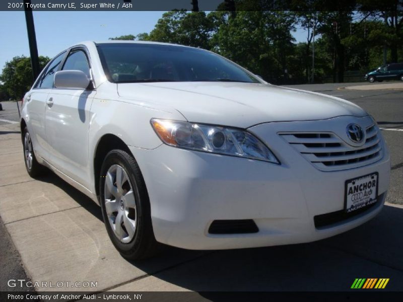Super White / Ash 2007 Toyota Camry LE