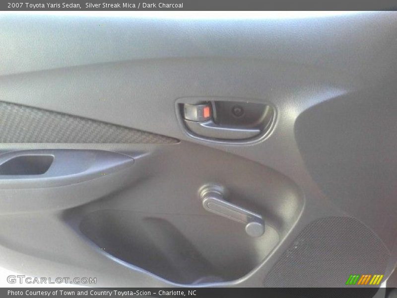 Silver Streak Mica / Dark Charcoal 2007 Toyota Yaris Sedan
