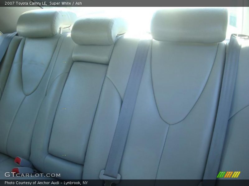 Super White / Ash 2007 Toyota Camry LE