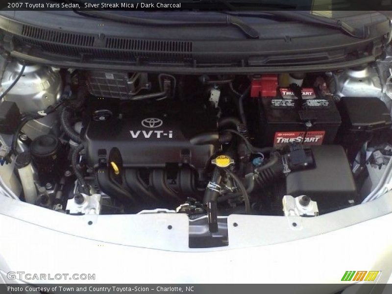 Silver Streak Mica / Dark Charcoal 2007 Toyota Yaris Sedan