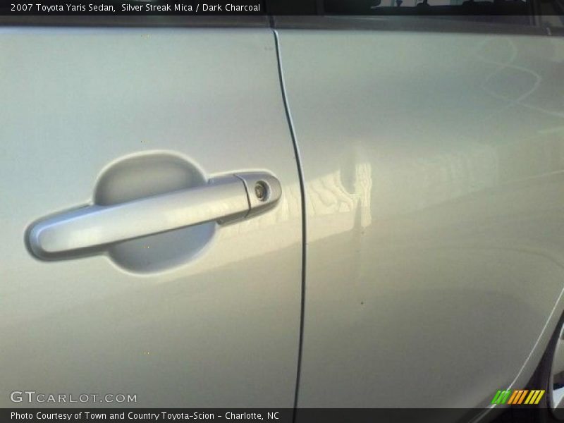 Silver Streak Mica / Dark Charcoal 2007 Toyota Yaris Sedan