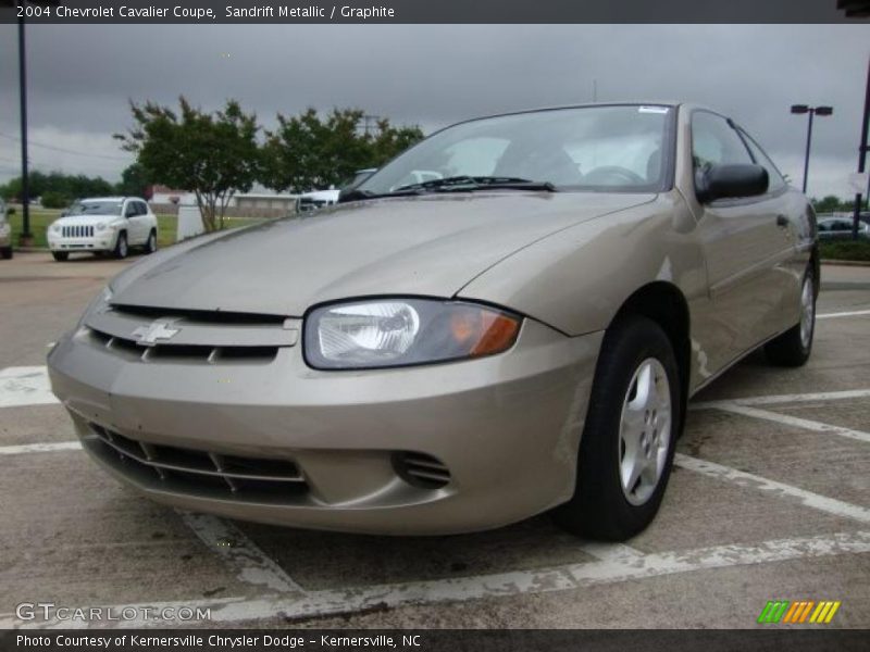 Sandrift Metallic / Graphite 2004 Chevrolet Cavalier Coupe