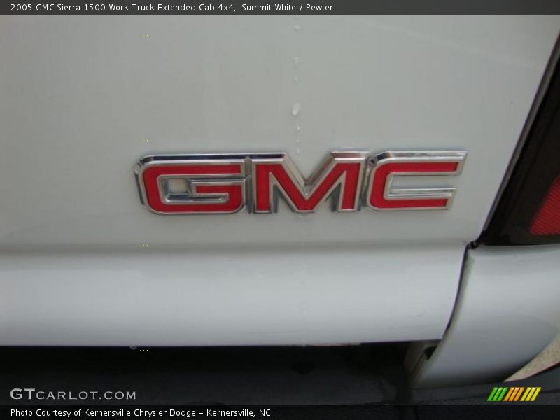 Summit White / Pewter 2005 GMC Sierra 1500 Work Truck Extended Cab 4x4