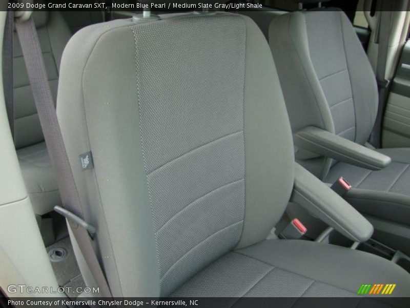 Modern Blue Pearl / Medium Slate Gray/Light Shale 2009 Dodge Grand Caravan SXT
