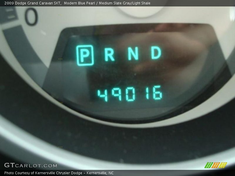 Modern Blue Pearl / Medium Slate Gray/Light Shale 2009 Dodge Grand Caravan SXT