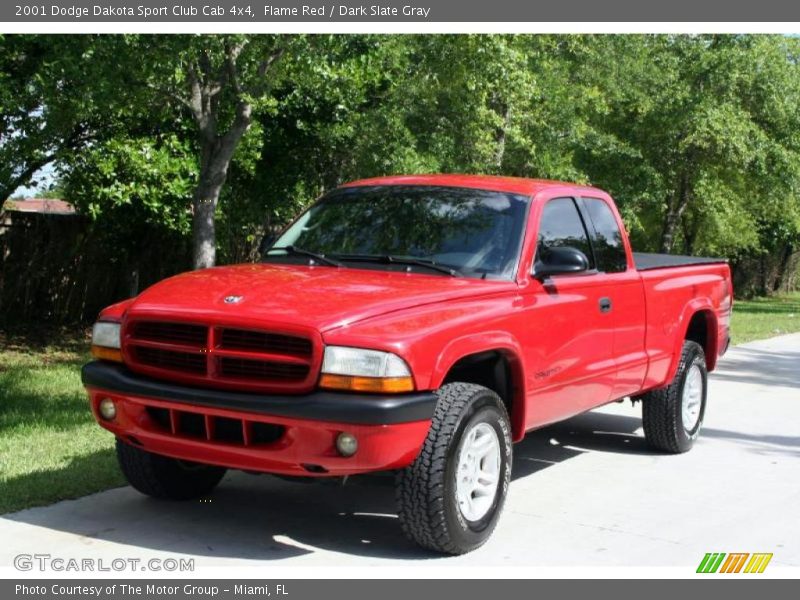 Flame Red / Dark Slate Gray 2001 Dodge Dakota Sport Club Cab 4x4
