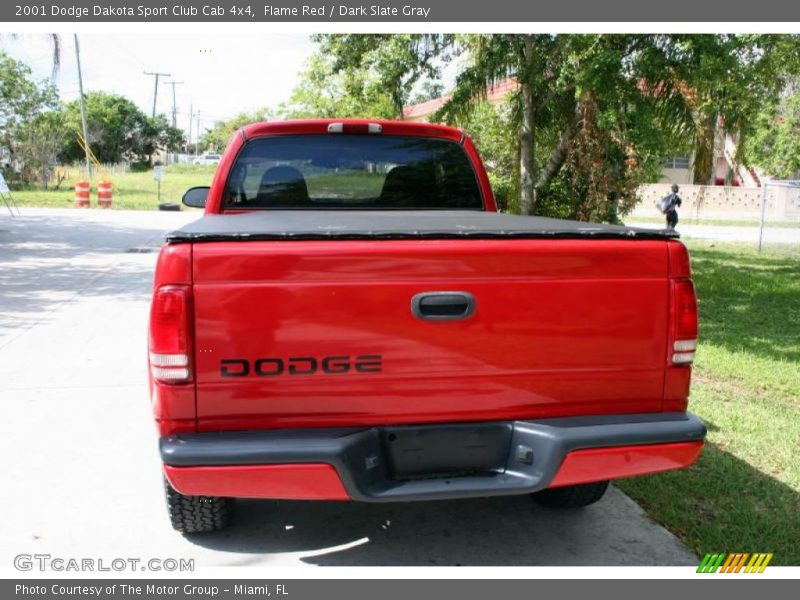 Flame Red / Dark Slate Gray 2001 Dodge Dakota Sport Club Cab 4x4