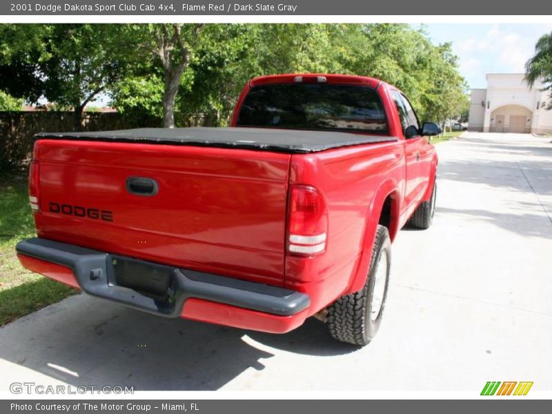 Flame Red / Dark Slate Gray 2001 Dodge Dakota Sport Club Cab 4x4