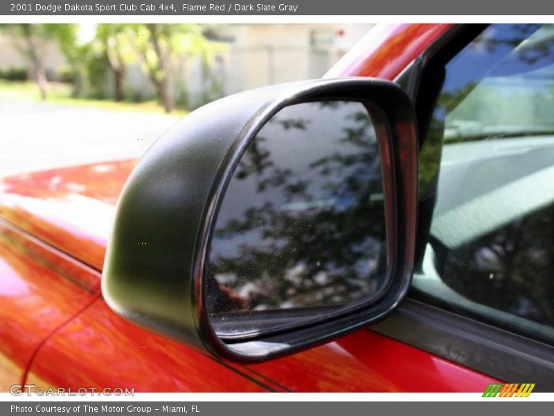 Flame Red / Dark Slate Gray 2001 Dodge Dakota Sport Club Cab 4x4