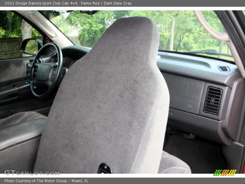 Flame Red / Dark Slate Gray 2001 Dodge Dakota Sport Club Cab 4x4