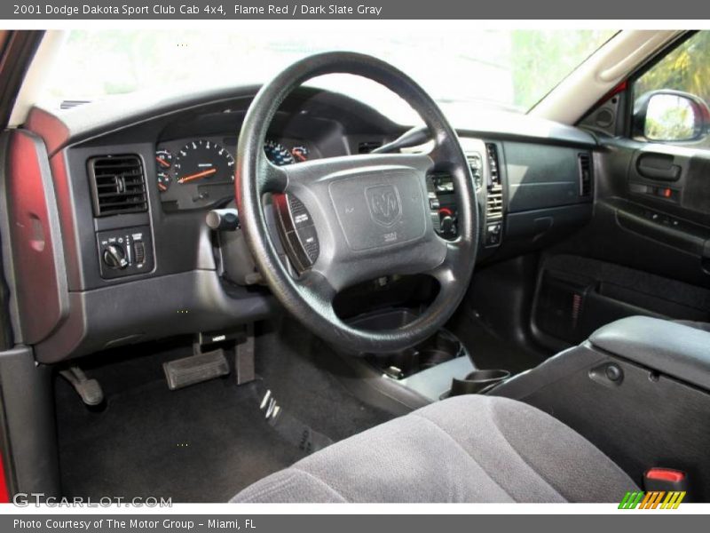 Flame Red / Dark Slate Gray 2001 Dodge Dakota Sport Club Cab 4x4