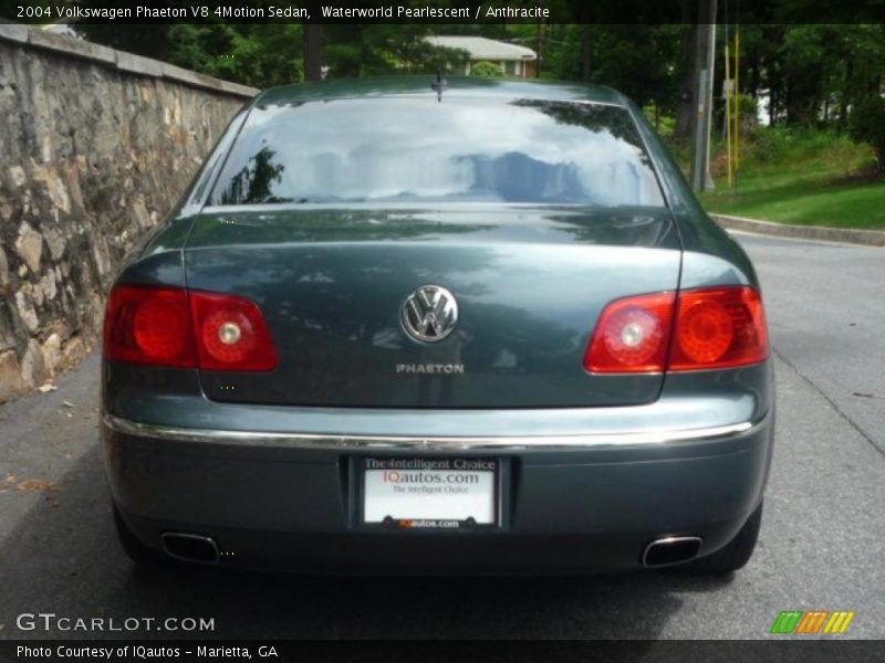 Waterworld Pearlescent / Anthracite 2004 Volkswagen Phaeton V8 4Motion Sedan