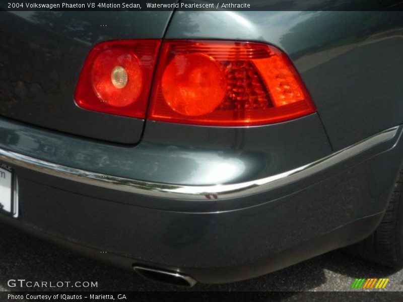 Waterworld Pearlescent / Anthracite 2004 Volkswagen Phaeton V8 4Motion Sedan