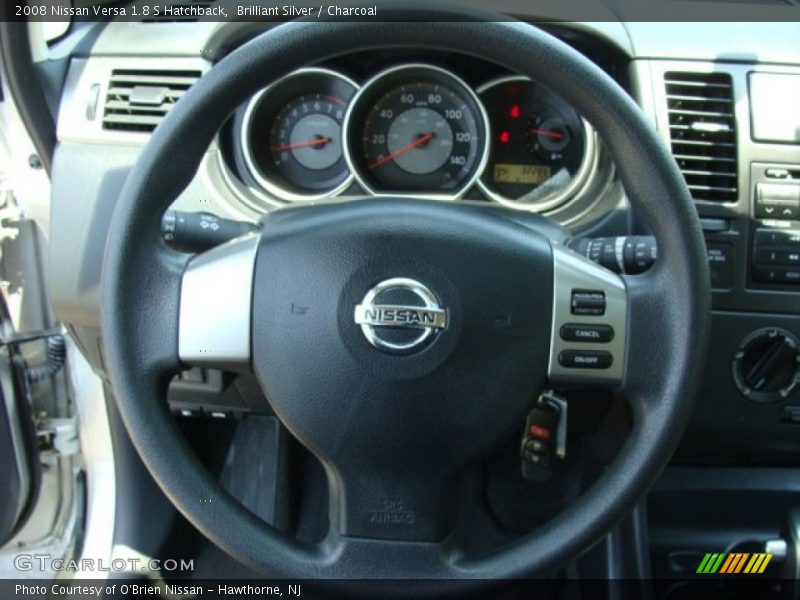 Brilliant Silver / Charcoal 2008 Nissan Versa 1.8 S Hatchback