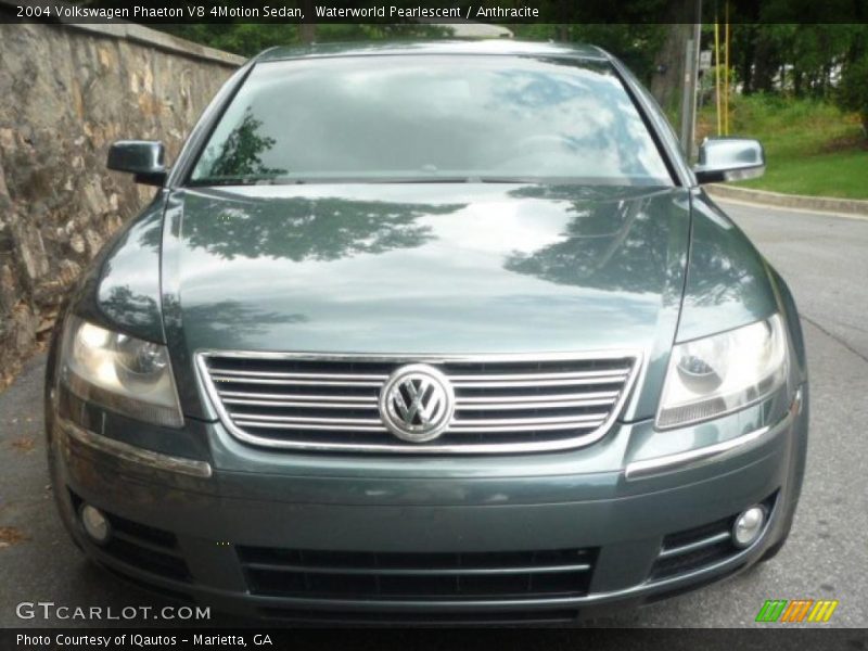 Waterworld Pearlescent / Anthracite 2004 Volkswagen Phaeton V8 4Motion Sedan
