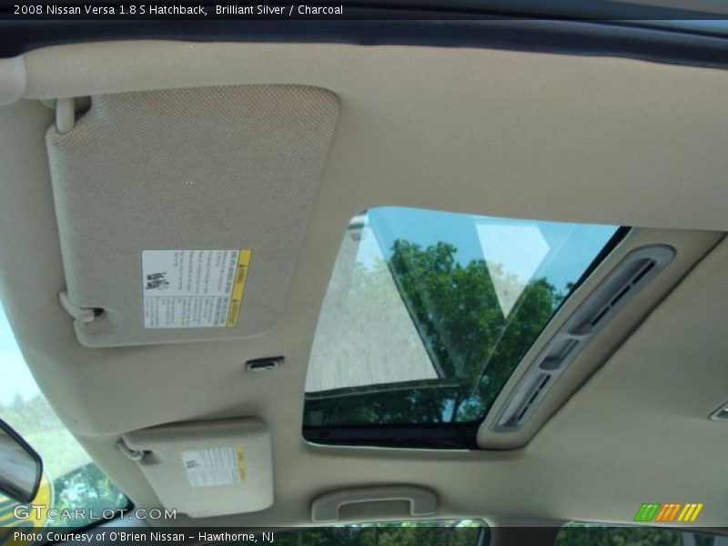 Brilliant Silver / Charcoal 2008 Nissan Versa 1.8 S Hatchback