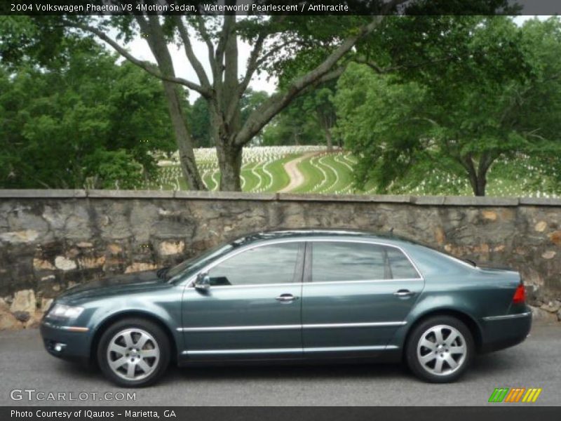 Waterworld Pearlescent / Anthracite 2004 Volkswagen Phaeton V8 4Motion Sedan