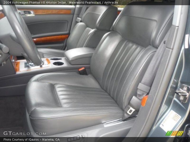  2004 Phaeton V8 4Motion Sedan Anthracite Interior