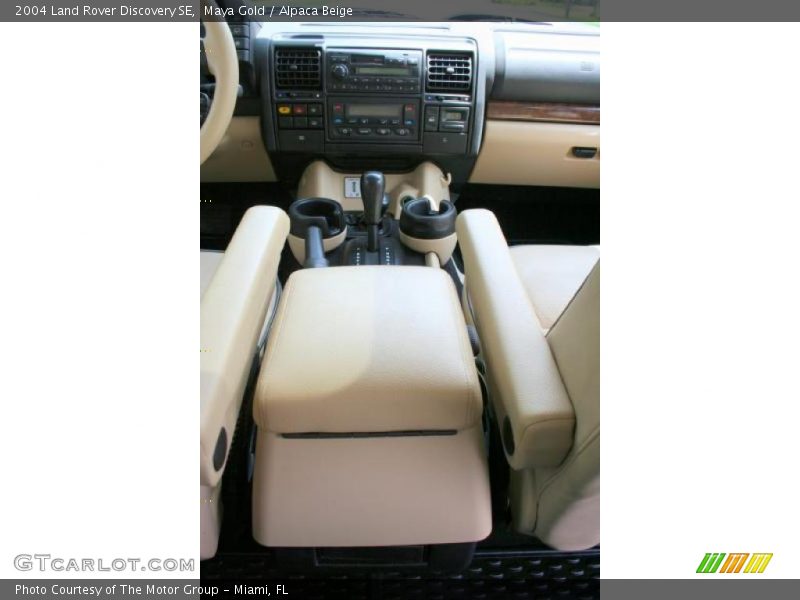 Maya Gold / Alpaca Beige 2004 Land Rover Discovery SE