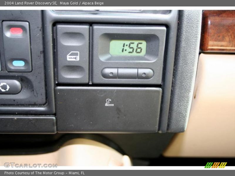Maya Gold / Alpaca Beige 2004 Land Rover Discovery SE