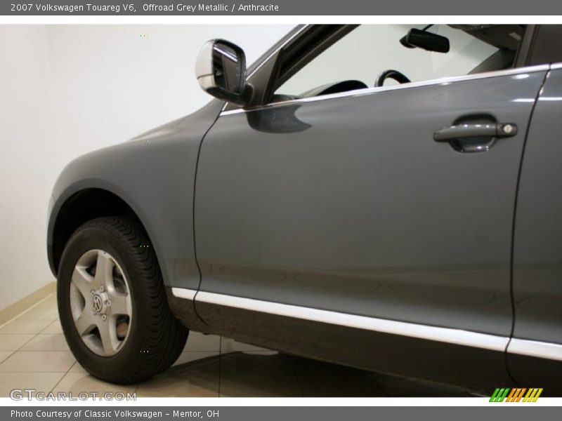 Offroad Grey Metallic / Anthracite 2007 Volkswagen Touareg V6