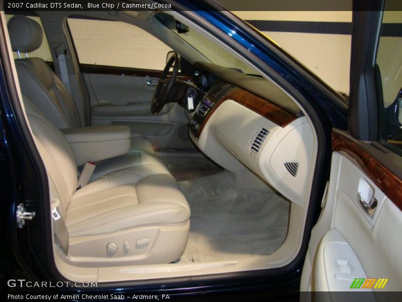 Blue Chip / Cashmere/Cocoa 2007 Cadillac DTS Sedan