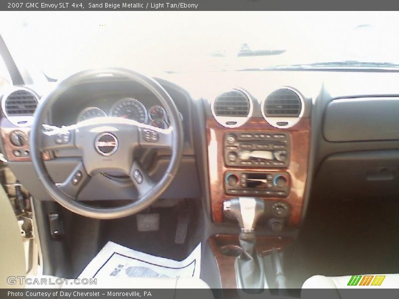 Sand Beige Metallic / Light Tan/Ebony 2007 GMC Envoy SLT 4x4