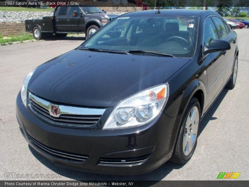 Black Onyx / Gray 2007 Saturn Aura XE