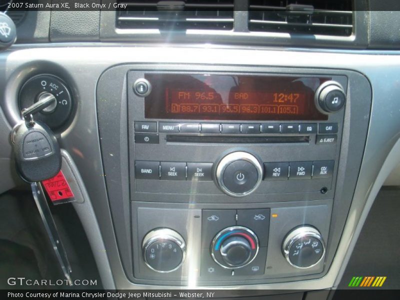 Black Onyx / Gray 2007 Saturn Aura XE