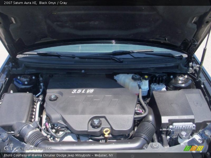 Black Onyx / Gray 2007 Saturn Aura XE