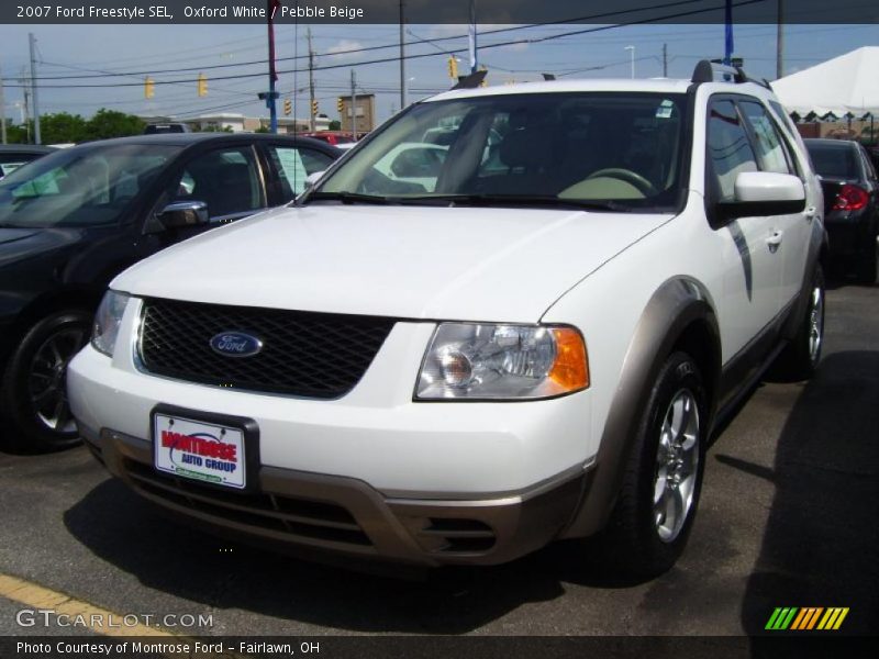 Oxford White / Pebble Beige 2007 Ford Freestyle SEL