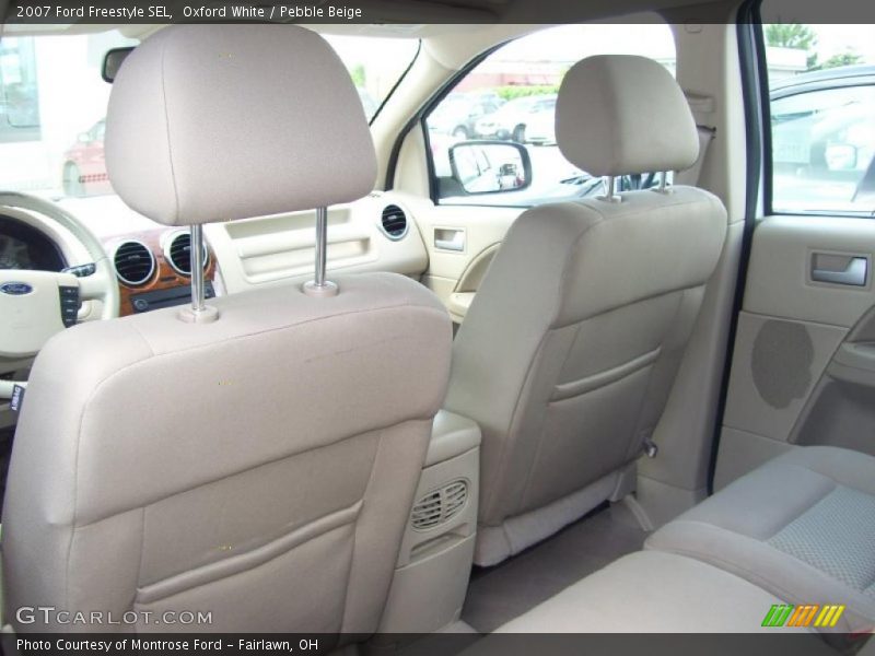 Oxford White / Pebble Beige 2007 Ford Freestyle SEL