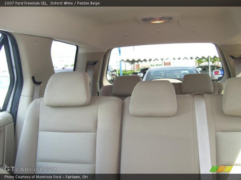 Oxford White / Pebble Beige 2007 Ford Freestyle SEL