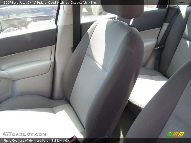 Cloud 9 White / Charcoal/Light Flint 2007 Ford Focus ZX4 S Sedan