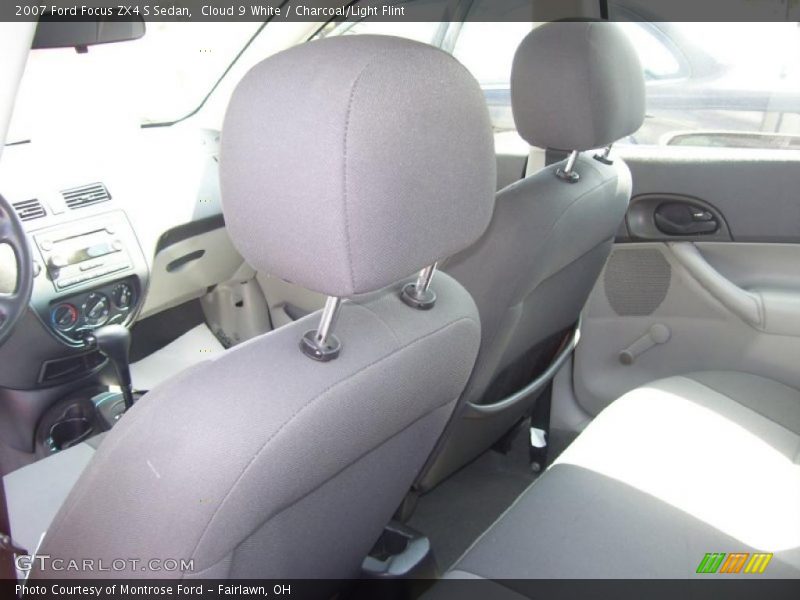 Cloud 9 White / Charcoal/Light Flint 2007 Ford Focus ZX4 S Sedan