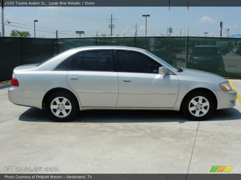 Lunar Mist Metallic / Stone 2003 Toyota Avalon XL